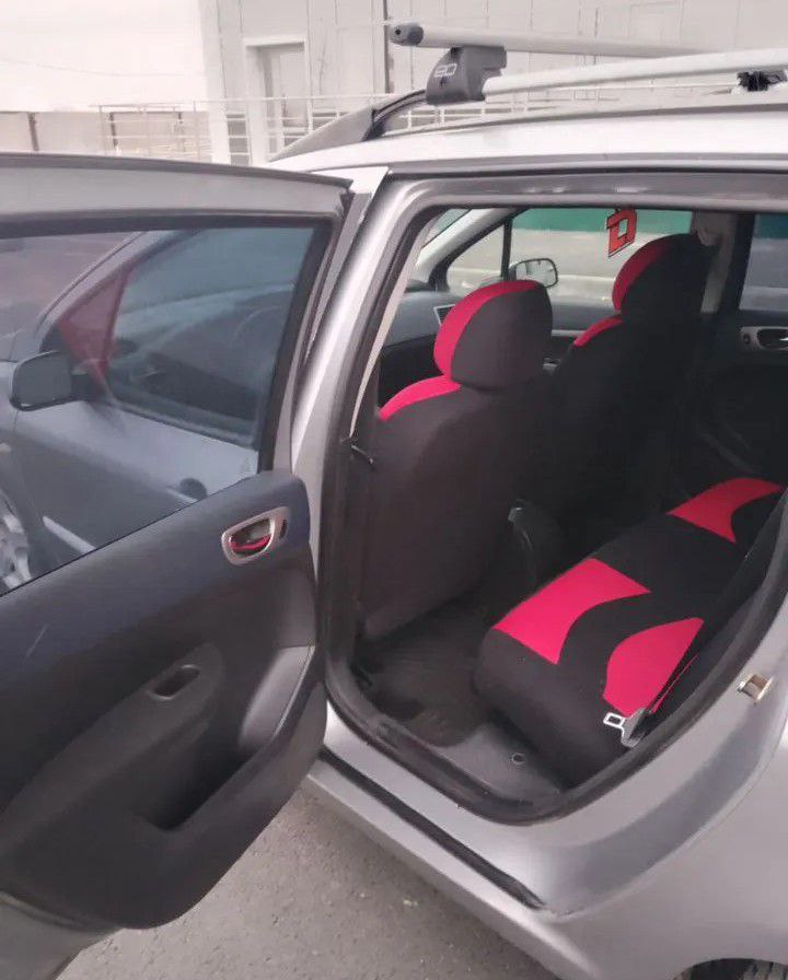 Автомобиль марки PEUGEOT модель 307, 2005 г.в. VIN-номер VF33ENFUE83863994