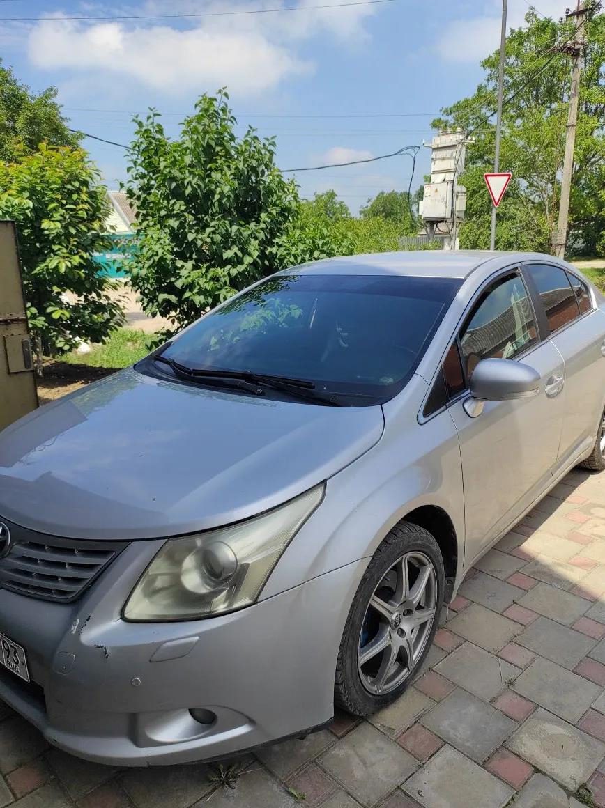 Автомобиль марки TOYOTA модель Avensis 2009 г.в. VIN-номер SB1BG76L30E012472