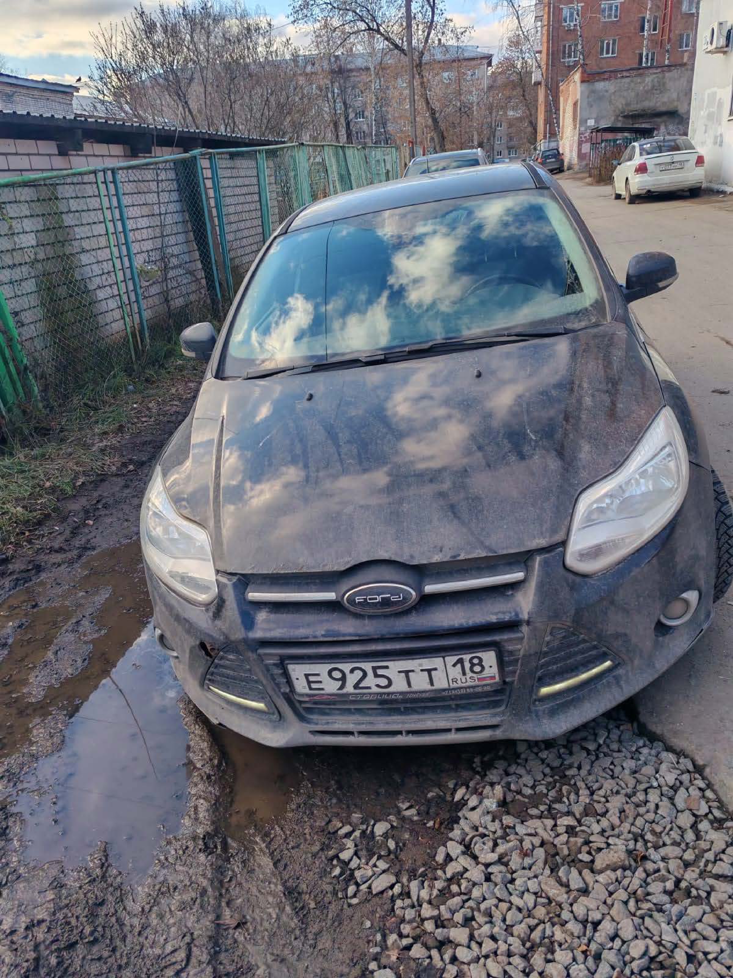 Автомобиль марки FORD модель FOCUS 2013 года выпуска, VIN: X9FMXXEEBMDJ81015