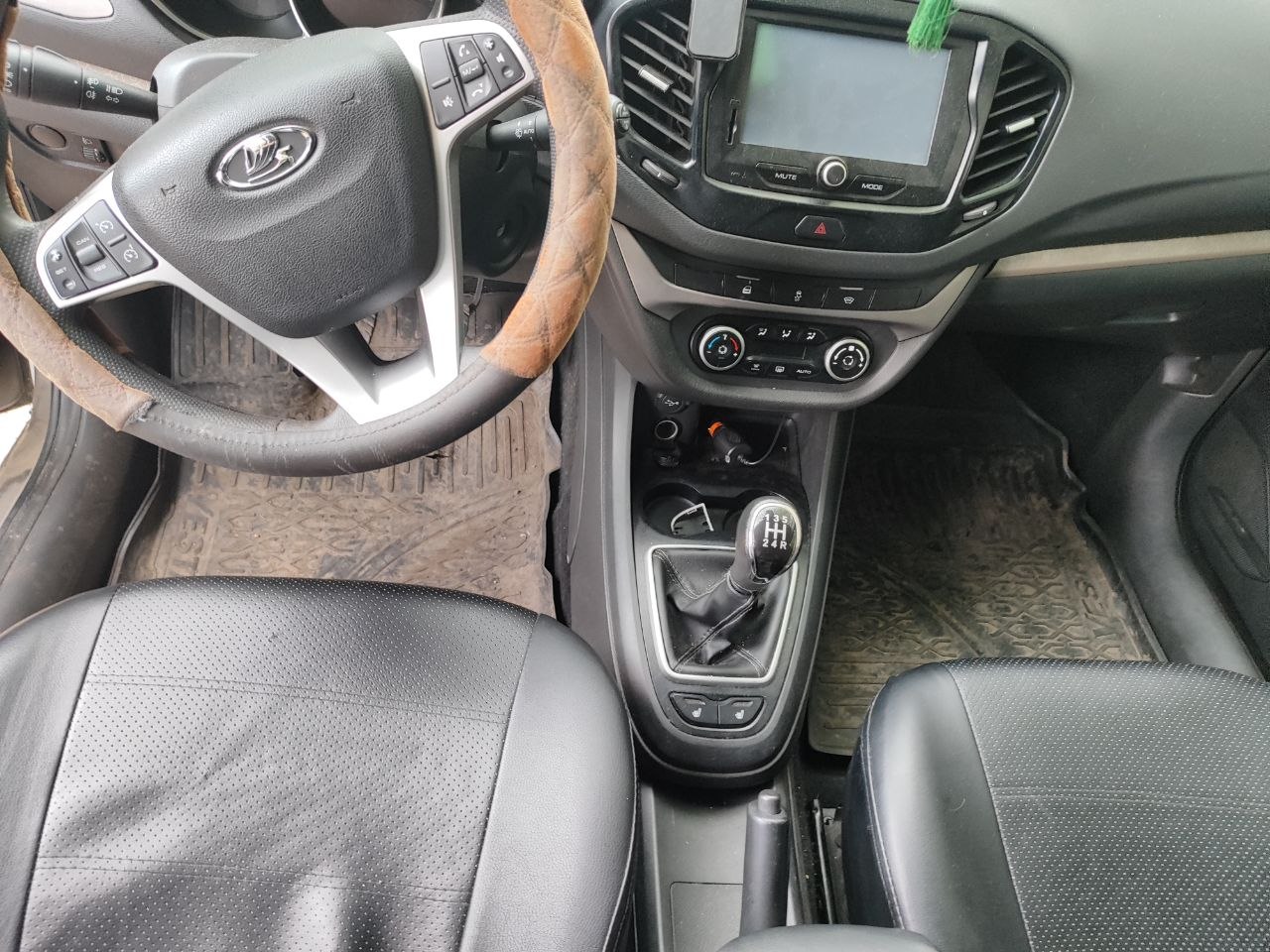 Автомобиль марки LADA модель Vesta 2018 г.в. VIN-номер XTAGFK330KY233689
