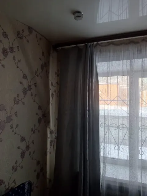 1/2 доли квартиры, общая площадь 31,5 кв.м., этаж 1, расположенной по адресу: Россия, Забайкальский край, г. Чита, ул. Каларская, д. 2б, кв. 3, кадастровый номер 75:32:020319:72