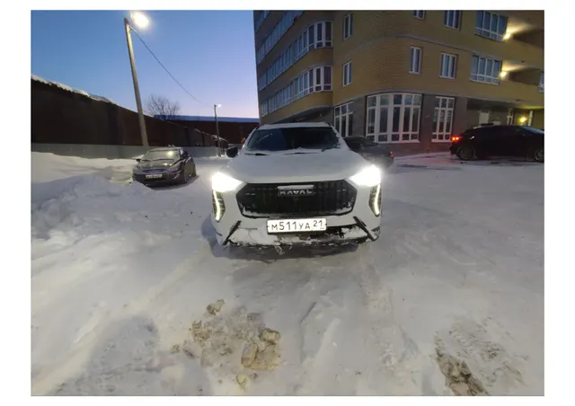 Легковой автомобиль марки: HAVAL, модели: JOLION, год выпуска: 2024 г., кузов №: LGWEE4A52RK636985, идентификационный номер (VIN): LGWEE4A52RK636985. В залоге у ПАО «Совкомбанк».