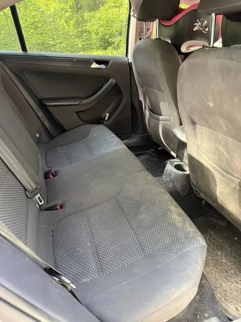 Автомобиль марки VOLKSWAGEN модель Jetta 2014 г.в. VIN-номер XW8ZZZ16ZEN919045