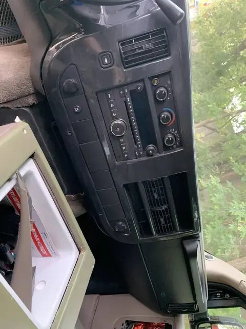 Автомобиль марки GMC модель G1500 SAVANA 2007 г.в. VIN-номер 1GDFH154881122367