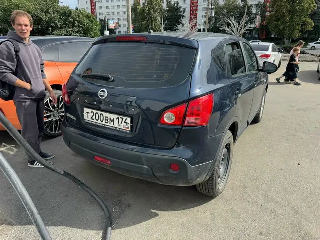 Легковой автомобиль марки: NISSAN, модели: Qashqai, год выпуска: 2008г., идентификационный номер (VIN): SJNFBAJ10U1267146