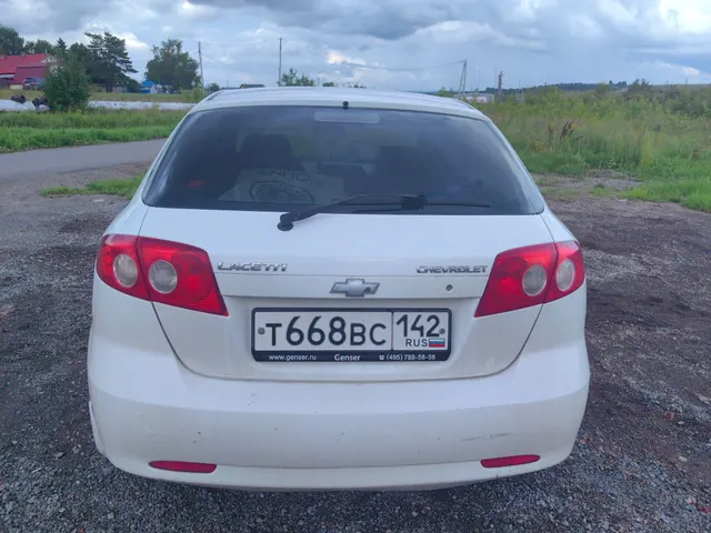 Легковой автомобиль марки, модели: CHEVROLET LACETTI KLAN J200, год выпуска:2007, идентификационный номер (VIN): XUUNF487J70001024