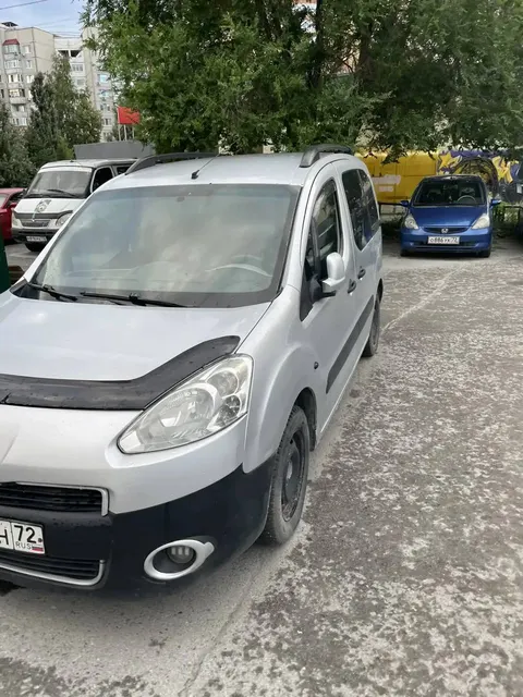 Автомобиль марки PEUGEOT модель Partner Tepee. Год выпуска: 2012. VIN-номер VF37J5FS0CJ636034.