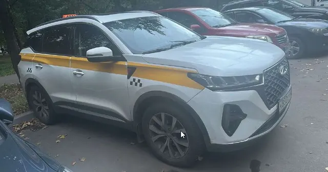 Автомобиль Марка CHERY Модель TIGGO 7 VIN LVVDB21B1PD765685 Регистрационный номер К832ХУ33 Тип ТС легковой универсал Год выпуска 2023 Цвет белый-желтый-серый ПТС 1643 02065234043 СТС 99 75 662665