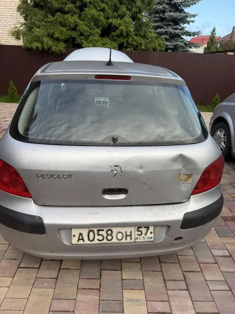 Автомобиль марки PEUGEOT модель 307 2006 г.в. VIN-номер VF33CNFUF84641564