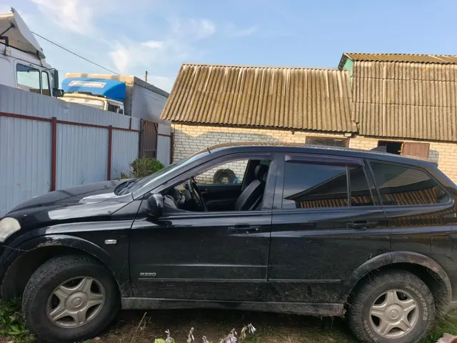 Автомобиль марки ДЭУ модель КАЙРОН 2013 года выпуска VIN-номер RUMS0A16SD0008250