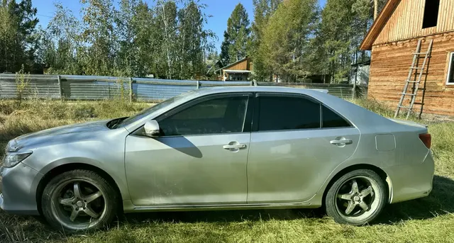 Автомобиль марки TOYOTA модель CAMRY 2013 г.в. VIN-номер XW7BF4FK00S039868