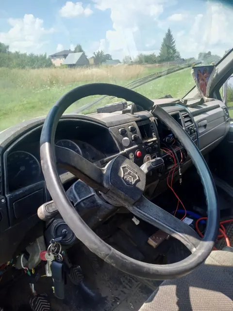 Автомобиль марки ГАЗ 330232, 2008 года выпуска VIN:X9633023282305942