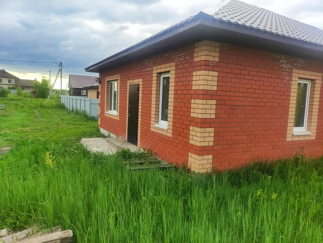 Жилой дом, расположенный по адресу: Республика Башкортостан, г. Уфа, ул. Кипарисовая, д. 2 а. Кадастровый номер: 02:55:040571:2696 Земельный участок, расположенный по адресу: Республика Башкортостан, г. Уфа, ул. Кипарисовая, д. 2 а. Кадастровый номер: 02:55:040571:2696
