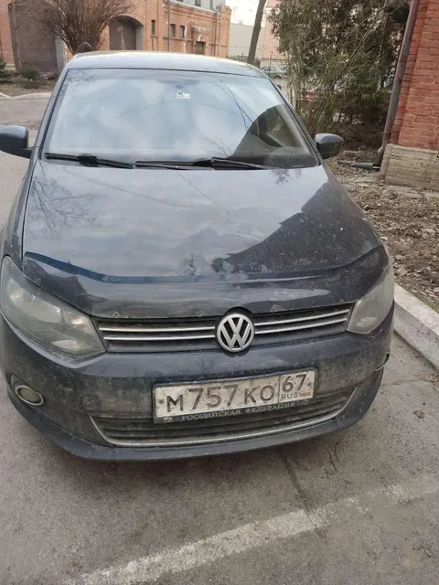 Автомобиль марки VOLKSWAGEN модель Polo 2015 г.в. VIN-номер XW8ZZZ61ZFG036966