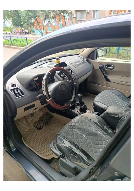 Легковой автомобиль марки: RENAULT, модель: Megane II C2E16 115, год выпуска: 2006 г., идентификационный номер (VIN): VF1LM1B0H36379409