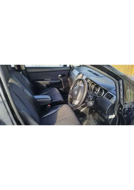 Легковой автомобиль марки: NISSAN, модель: Tiida, год выпуска: 2004 г., кузов №: NC11-100955, идентификационный номер (VIN): отсутствует