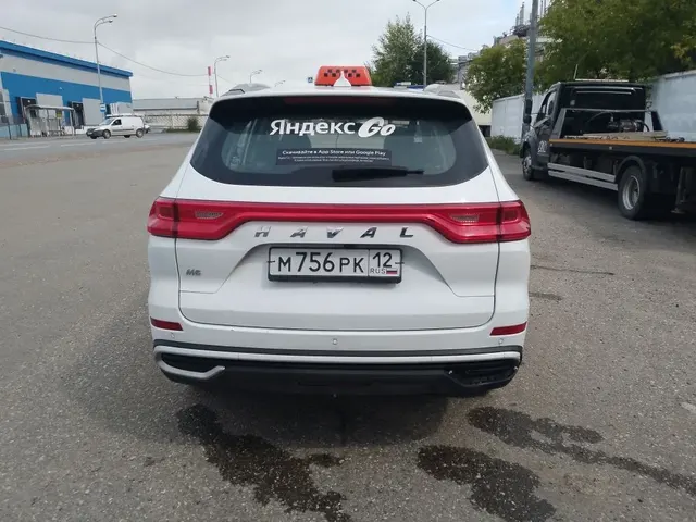 Легковой автомобиль марки: HAVAL модель: M6, год выпуска: 2024г., идентификационный номер (VIN): LGWEF4A55RF727643. Находится в залоге у ПАО "Совкомбанк"