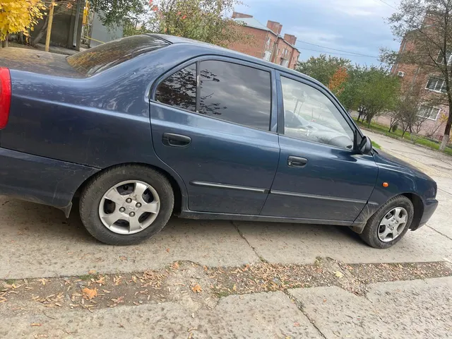 Легковой автомобиль марки: ХЕНДЭ модель АКЦЕНТ, год выпуска: 2008 г.в., идентификационный номер (VIN): X7MCF41GP8A155377, являющийся предметом залога, по требованиям ПАО «СОВКОМБАНК».