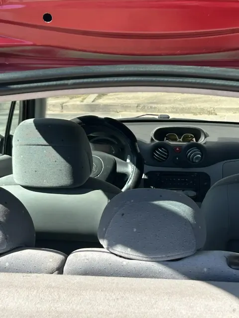 Легковой автомобиль марки: CITROEN, модель: C-3, год выпуска: 2004 г., кузов №: VF7FCNFUC27167112, идентификационный номер (VIN): VF7FCNFUC27167112