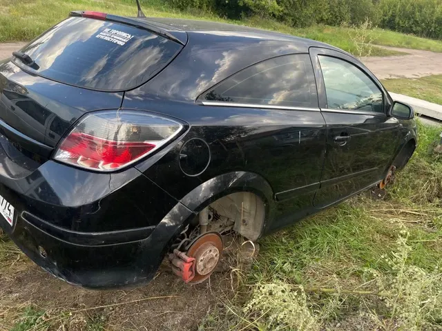 Автомобиль марки OPEL модель Astra, 2007 года выпуска, VIN W0L0AHL0885018035