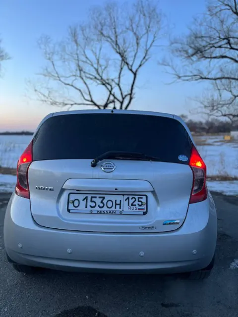 Легковой автомобиль марки: NISSAN, модели: Note, год выпуска: 2015 г., кузов №: E12-403498