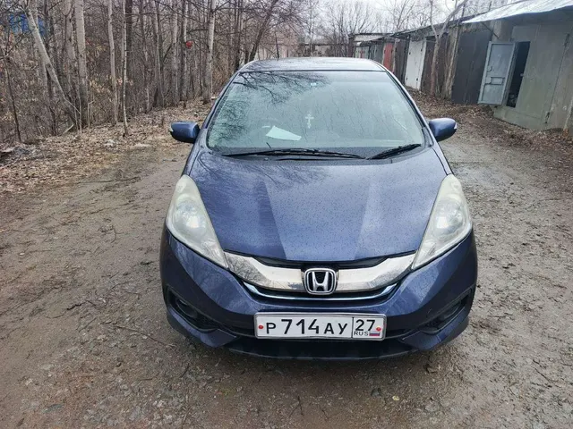 Автомобиль марки HONDA модель FIT SHUTTLE 2014 г.в. VIN-номер GP2-3213146