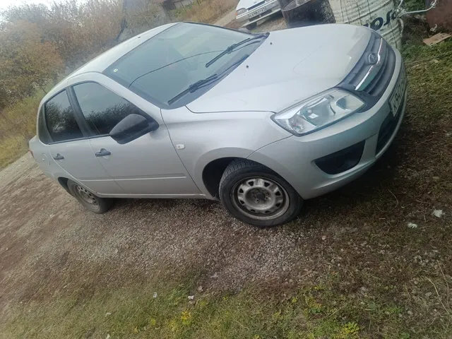 Легковой автомобиль марки: LADA, модель: Granta, год выпуска: 2018 г., кузов №: XTA219010J0539529, идентификационный номер (VIN): XTA219010J0539529. В залоге в ПАО «Совкомбанк».