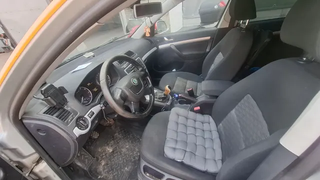 Автомобиль марки ШКОДА модель ОКТАВИЯ 2011 г.в. VIN-номер XW8CJ41Z2BK268901 (возможны скрытые дефекты).