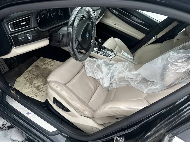 Автомобиль марки BMW модель 750LI XDRIVE 2011 г.в. VIN-номер X4XKC81120C572940