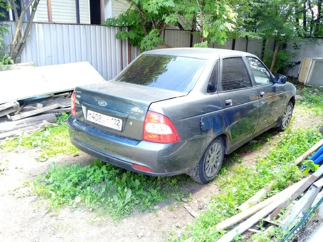 Легковой автомобиль марки: LADA, модель: 217030 Priora, год выпуска: 2011г., идентификационный номер (VIN): XTA217030B0283379