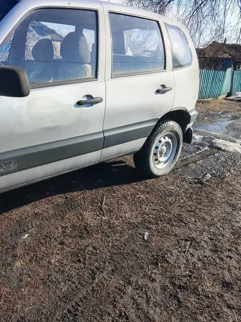 Легковой автомобиль марки: CHEVROLET, модель: Niva, год выпуска: 2005 г., кузов №: X9L21230050093883, идентификационный номер (VIN): X9L21230050093883