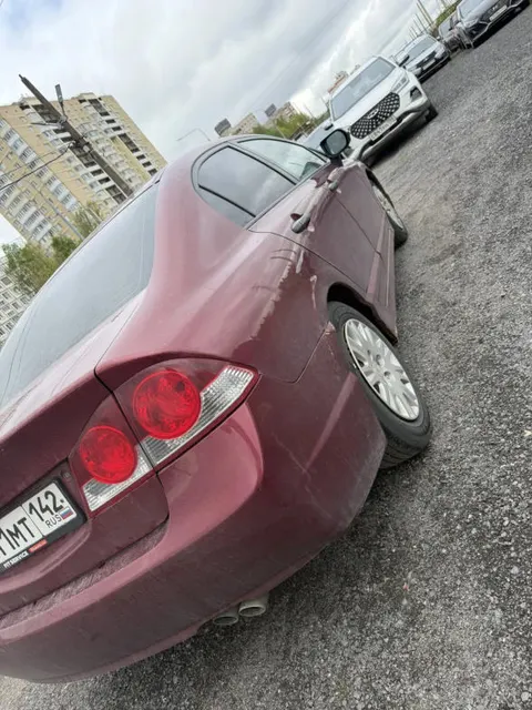 Легковой автомобиль марки: HONDA, модели: Civic, год выпуска: 2008 г., идентификационный номер (VIN): NLAFD75308W070107