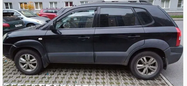 Автомобиль марки HYUNDAI модель Tucson 2008 г.в. VIN- номер KMHJN81VP9U055887