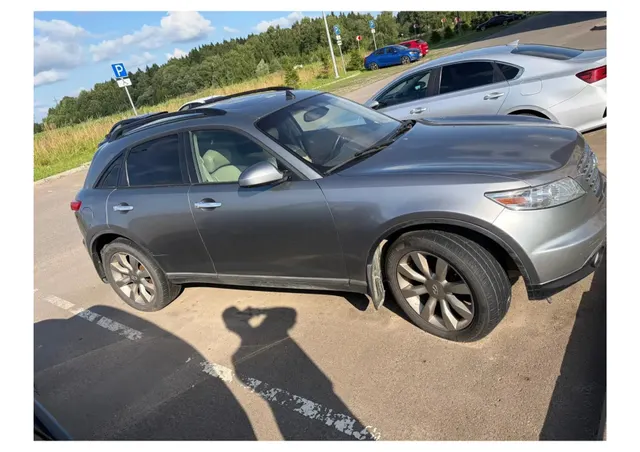 Автомобиль марки INFINITI модель FX 2003 г.в. VIN-номер JNRAS08W53X003446
