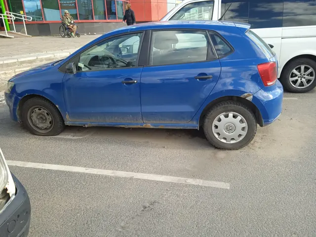 Автомобиль марки VОLКSWАGЕN модель РОLО 2011 г.в. VIN-номер WVWZZZ6RZBY206150