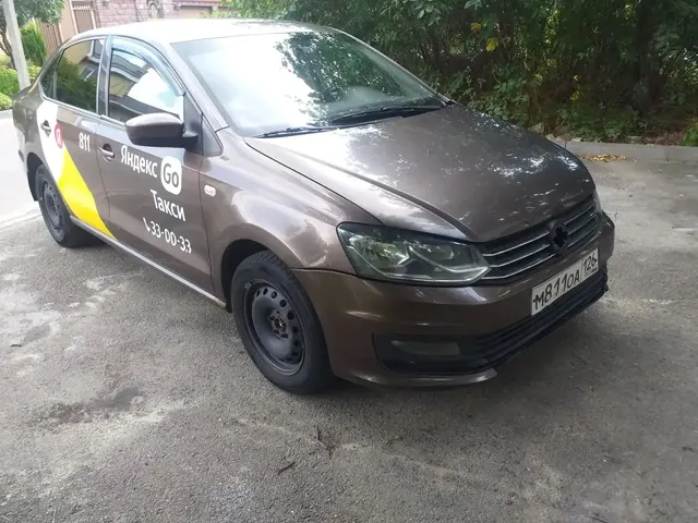 Автомобиль марки VOLKSWAGEN модель POLO 2016 г.в., VIN-номер XW8ZZZ61ZGG034620