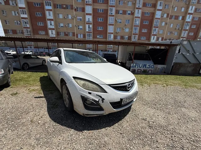 Автомобиль марки MAZDA модель 6, 2011 г.в. VIN номер JMZGH128211482051. Имущество обременено залогом ПАО «Совкомбанк».