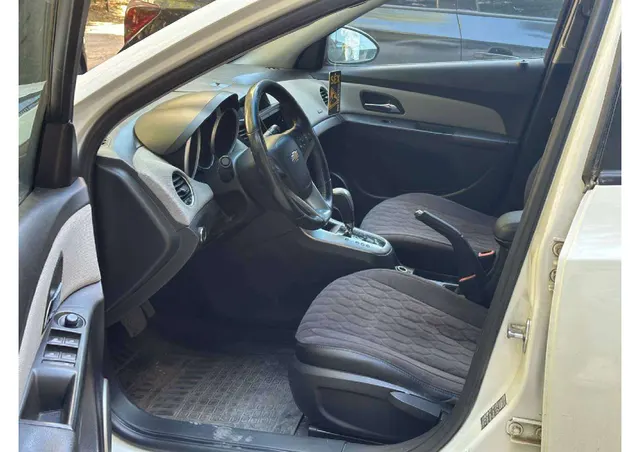 Легковой автомобиль марки: CHEVROLET, модели: Cruze KL1J, год выпуска: 2012 г., идентификационный номер (VIN): XUFJA686JC3058894