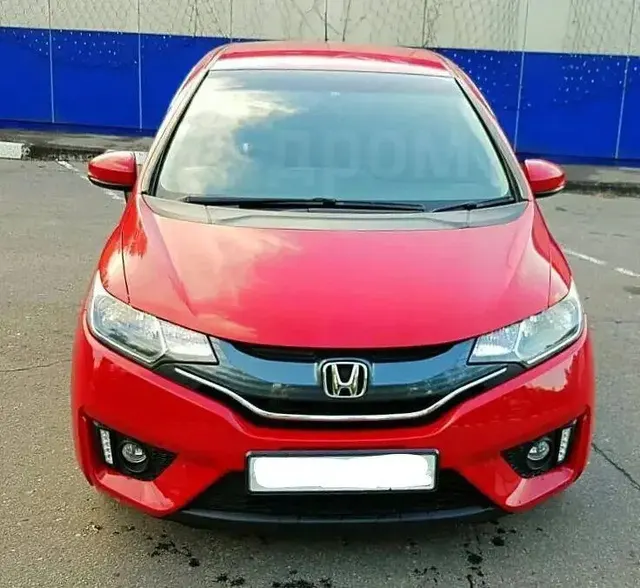 Автомобиль марки HONDA модель FIT 2013 г.в. номер кузова GK3-1029193
