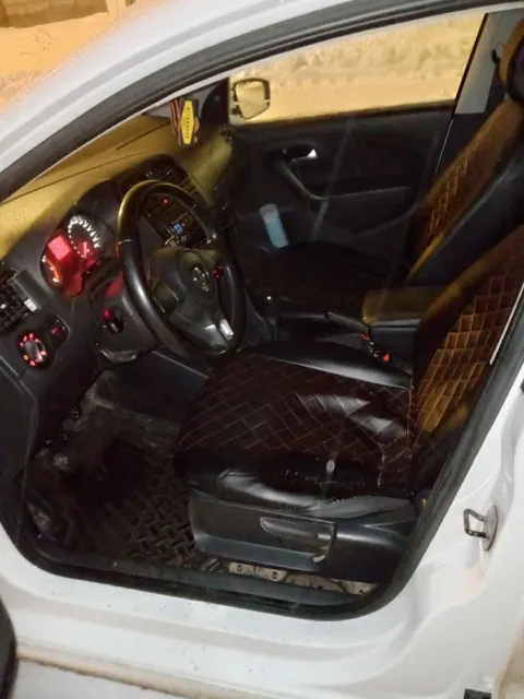 Автомобиль марки VOLKSWAGEN POLO, 2013 года выпуска, VIN XW8ZZZ61ZEG037070