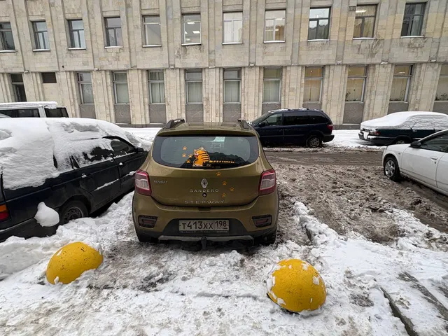 Автомобиль марки RENAULT модель SANDERO 2017 г.в. VIN-номер X7L5SREAG57873934
