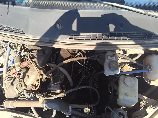 Грузовой бортовой автомобиль марки: GAZ, модели: 330232, год выпуска: 2010 г., идентификационный номер (VIN): X96330233A0696358