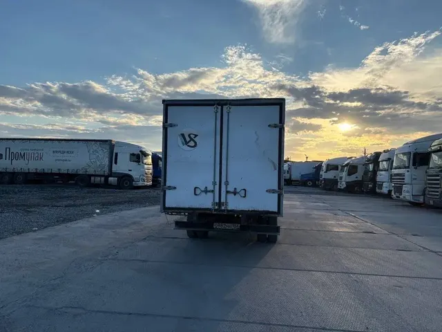 Автомобиль марки ГАЗ модель 3009Z5 2019 г.в. VIN-номер Z783009Z5K0061397 (Имущество в залоге у ПАО Совкомбанк)