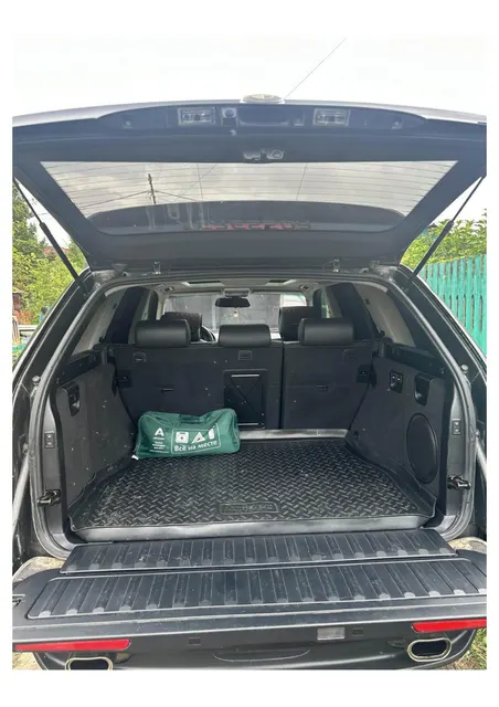 Автомобиль марки БМВ модель Х5 2005 г.в. VIN-номер 5UXFA13555LY20065; Является предлогом залога ПАО «Совкомбанк»