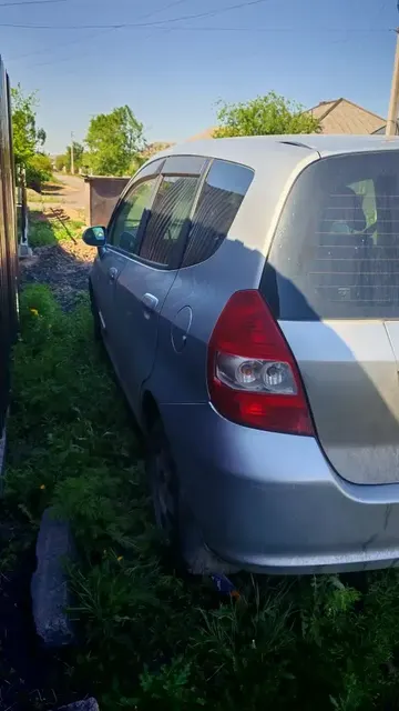 Легковой автомобиль марки: HONDA модель: FIT, год выпуска: 2001 г., кузов №: GD1- 1002458