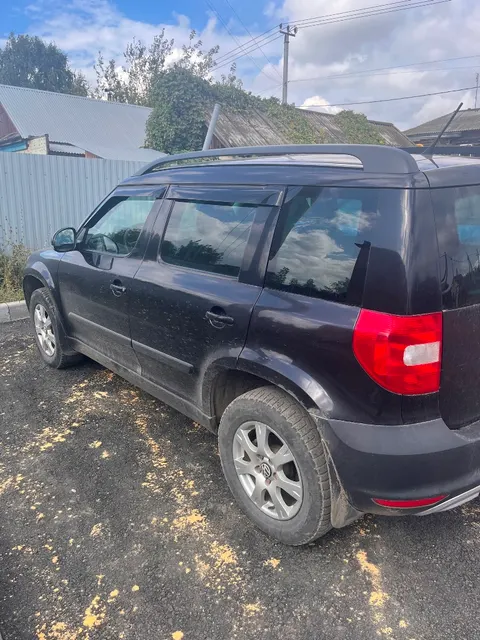 Автомобиль марки SKODA модель Yeti 2012 г.в. VIN номер TMBJF25L1C6085384
