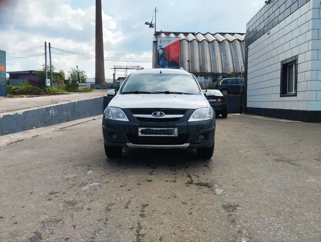 Автомобиль марки LADA, модель: Largus, 2016 г.в., VIN: XTARS0Y5LG0940487. Имущество находится в залоге у ПАО "Совкомбанк".
