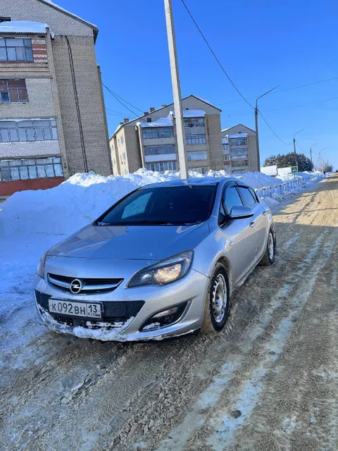 Автомобиль марки OPEL модель Astra 2012 г.в. VIN-номер XUFPD6DD3D3002193