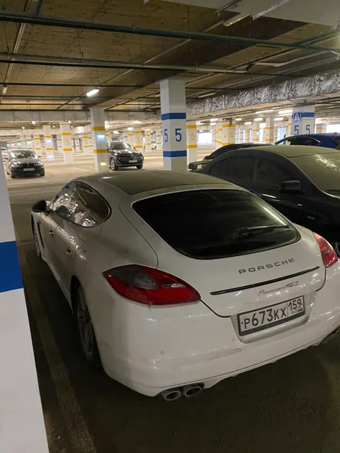Автомобиль марки PORSCHE модель Panamera 2010 г.в. VIN-номер WP0ZZZ97ZAL046086