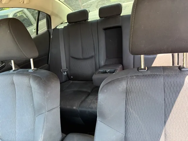 Автомобиль марки MAZDA модель 6, 2011 г.в. VIN номер JMZGH128211482051. Имущество обременено залогом ПАО «Совкомбанк».